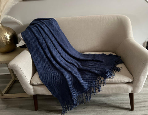 Throw Blanket in Burnt Orange Rustic Autumn Seasonal Décor Cozy Knitted Cover with Fringe Tassels Boho Bedspread Sofa Blanket New Home Gift