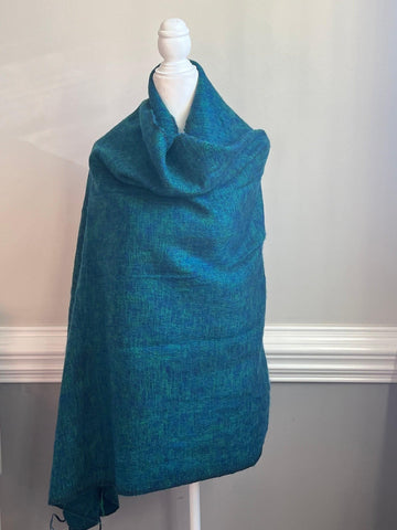 Beautiful Green and Turquoise Scarf, Yak wool Tibet blanket, Soft and Warm oversized Shawl, Meditation Blanket, Handmade In Nepal